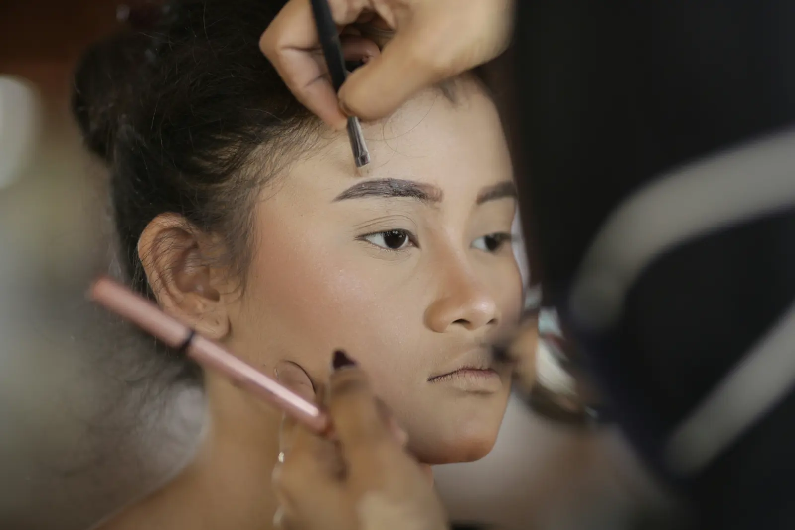 Powder/Ombré brows service image