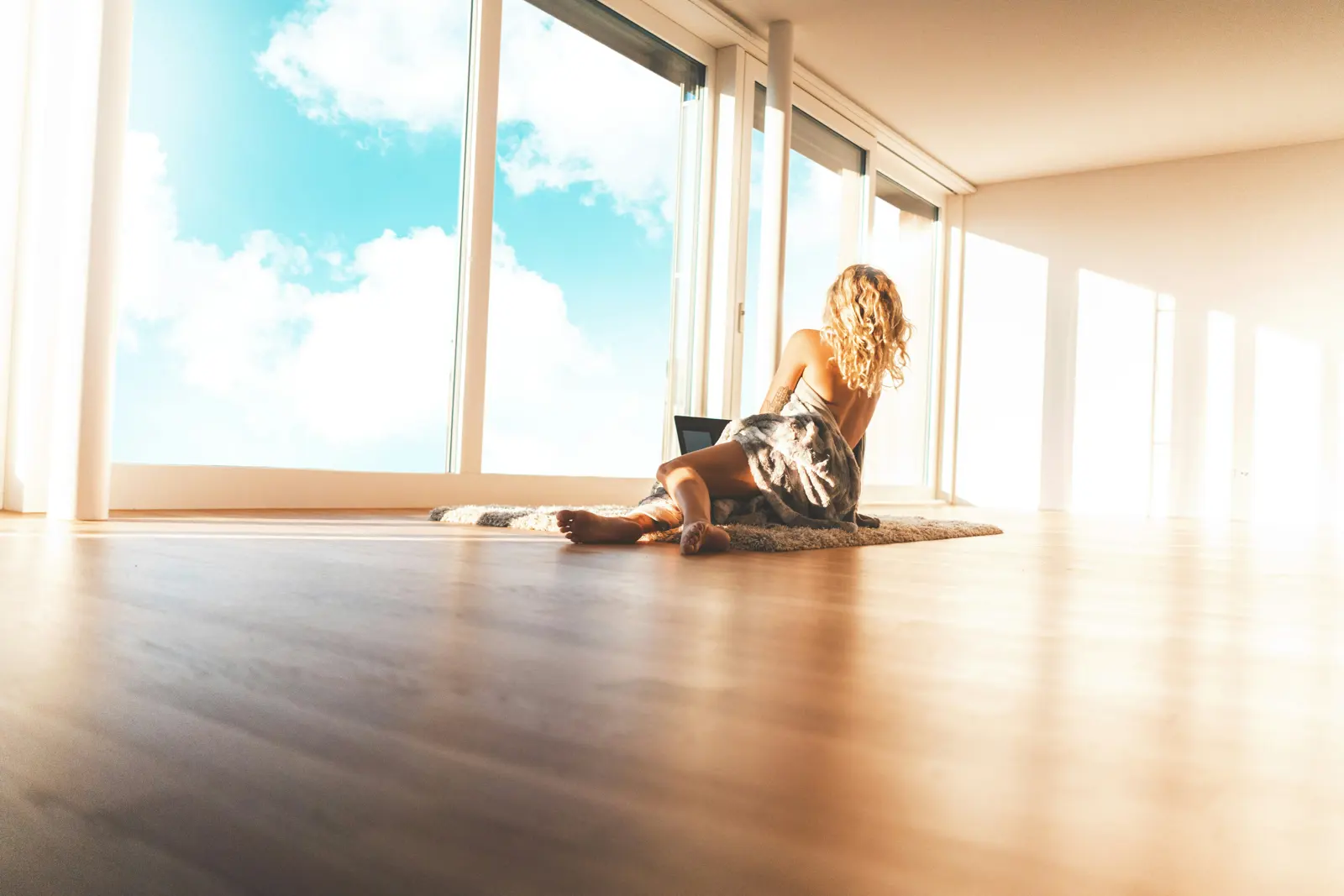 Flooring Contractors website image