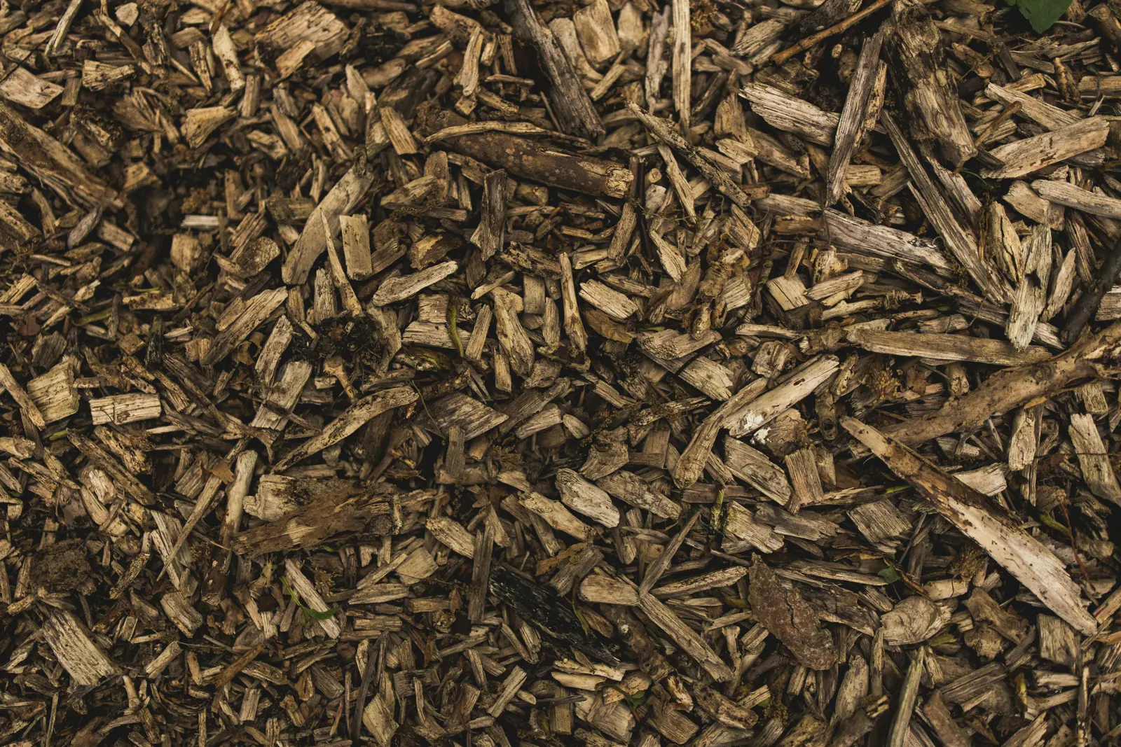 Mulching service image