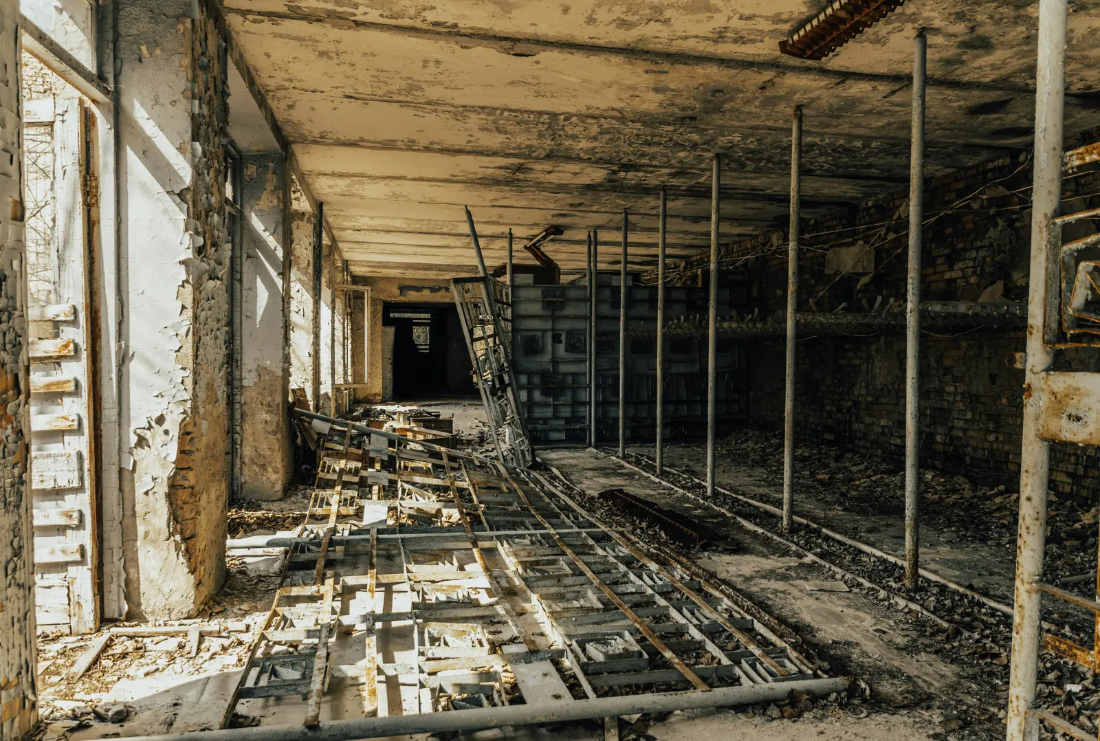Underpinning service image