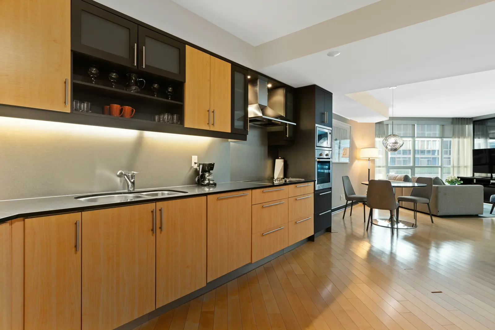 Upstand fitting service image