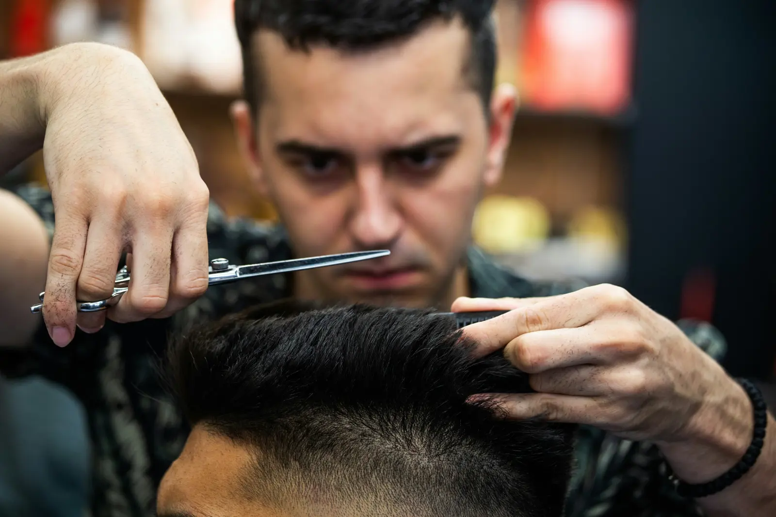 Scissor Haircuts service image