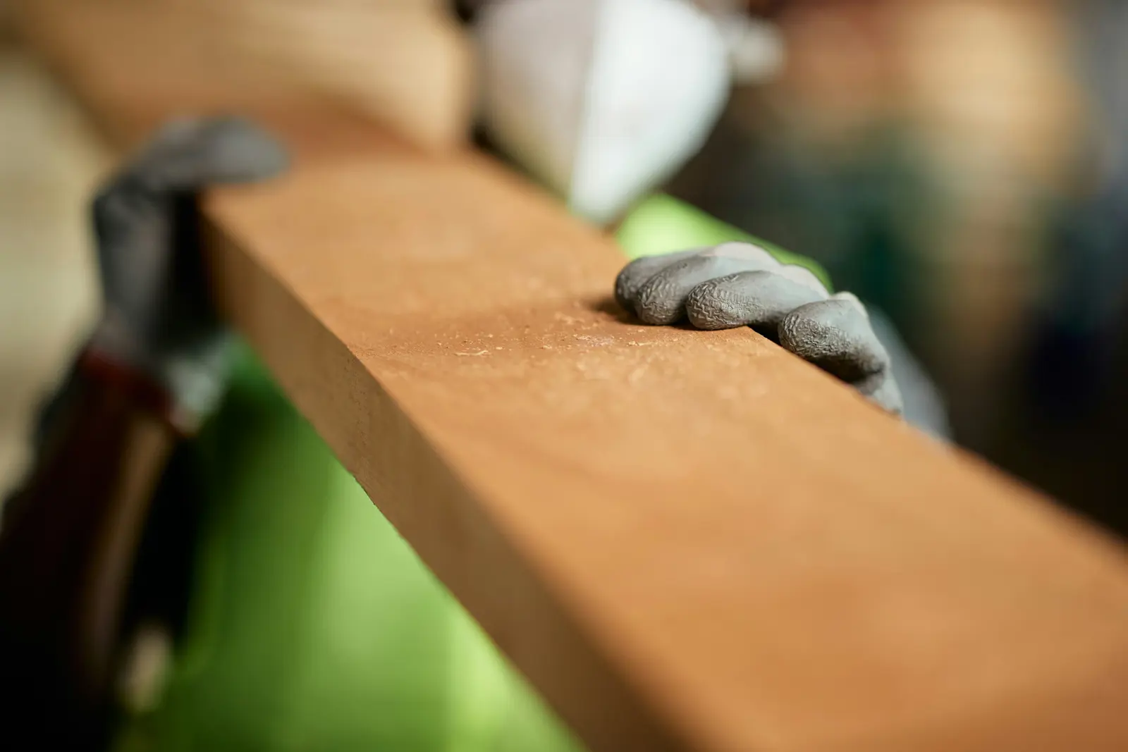 Wood varnishing and staining service image