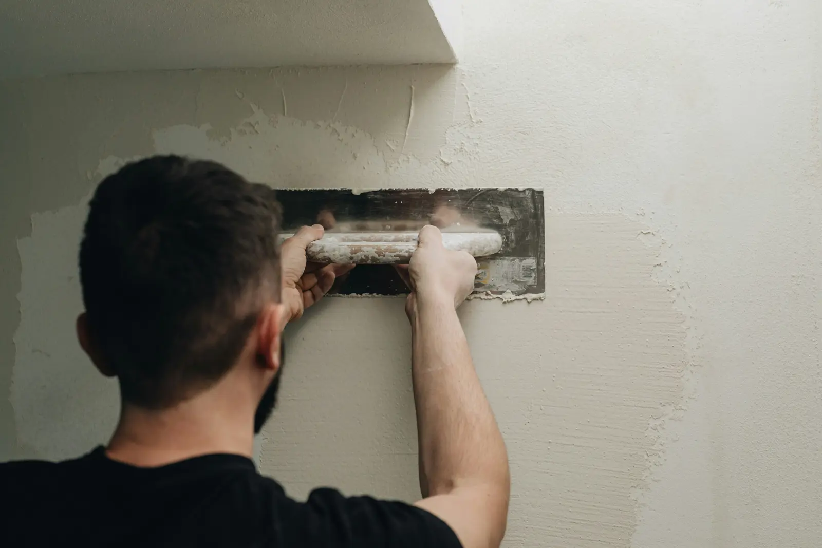 Two-coat plastering service image