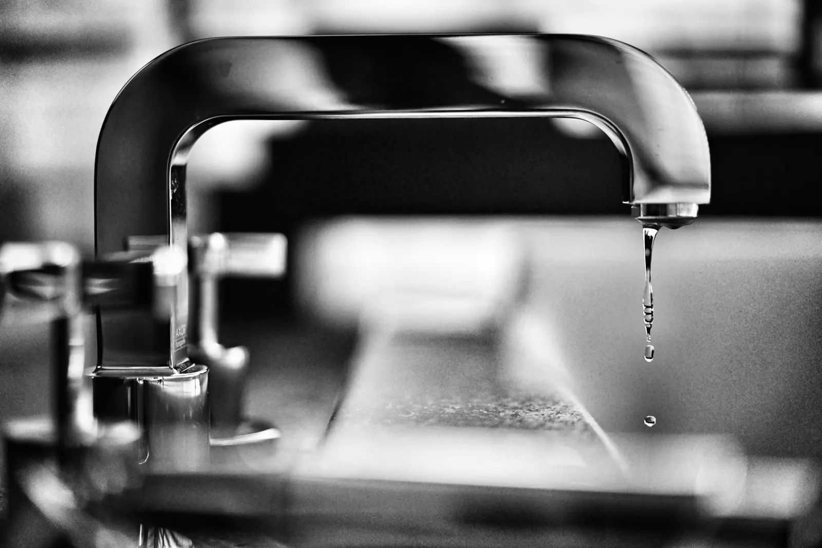 Tap replacement service image