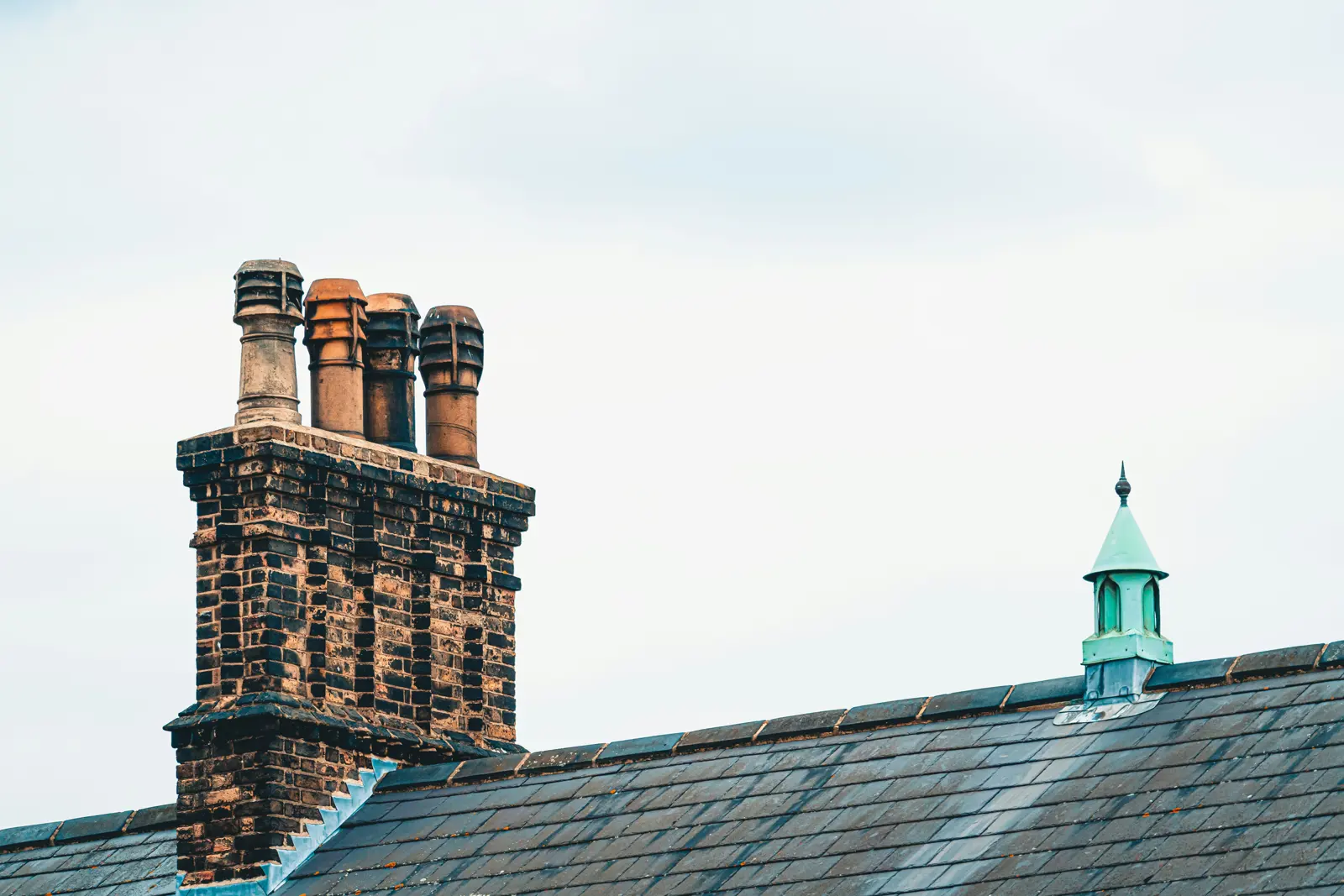 Chimney pot fitting service image