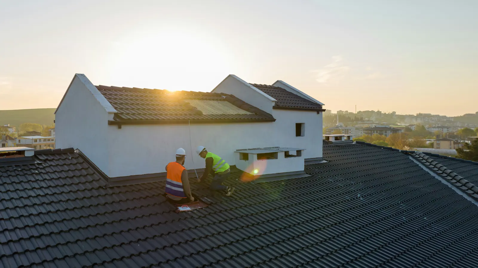 Urgent Roof Repairs service image
