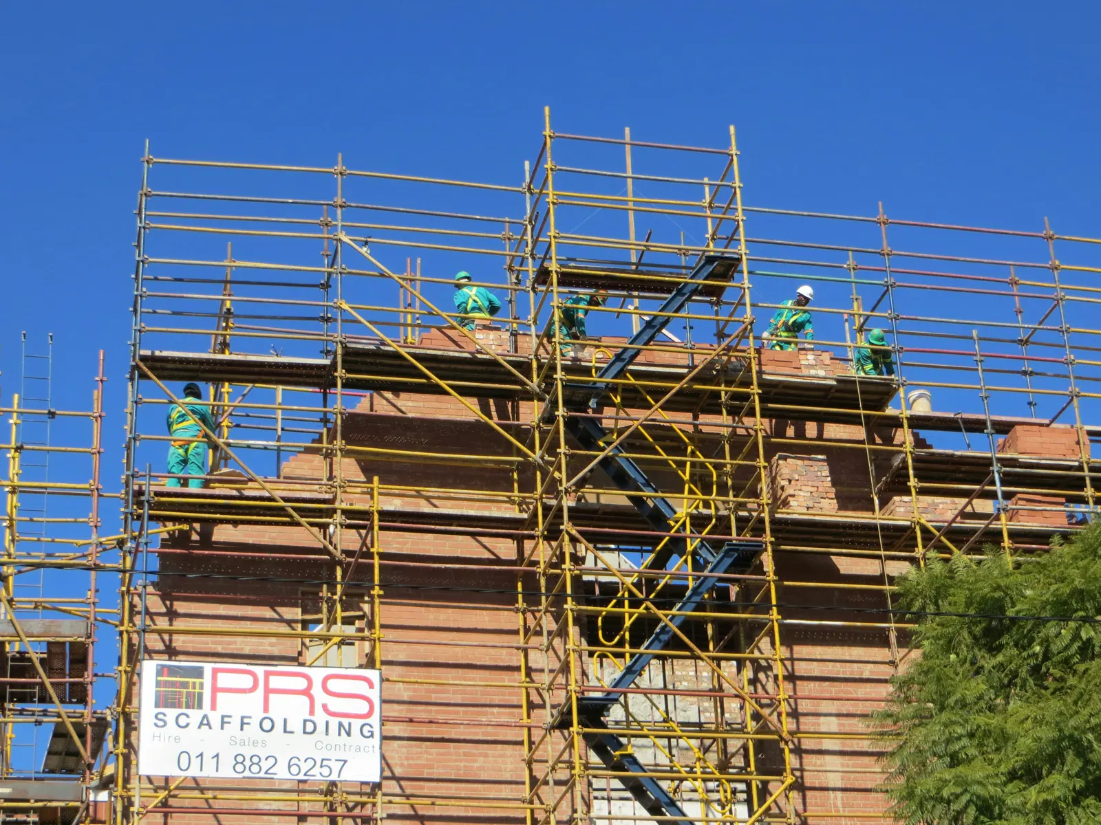 Scaffolding for Roofing Projects service image