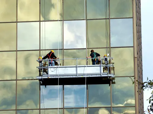 Suspended scaffolding service image