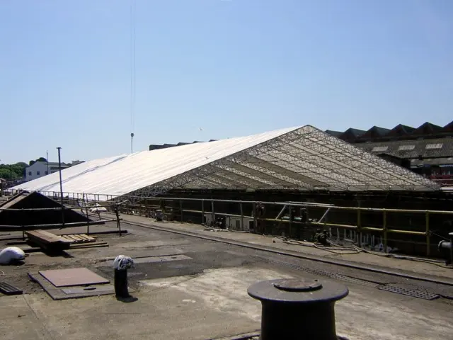 Temporary roofs service image